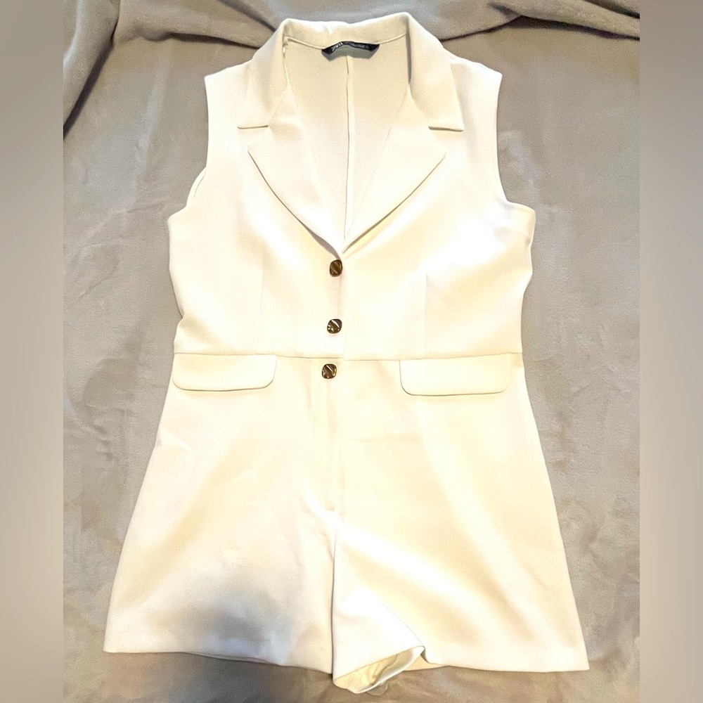 Zara White Sleeveless Jumpsuit